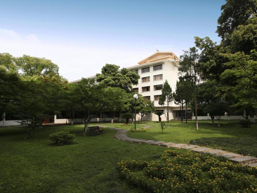 Guilin Grand Link Hotel מראה חיצוני תמונה