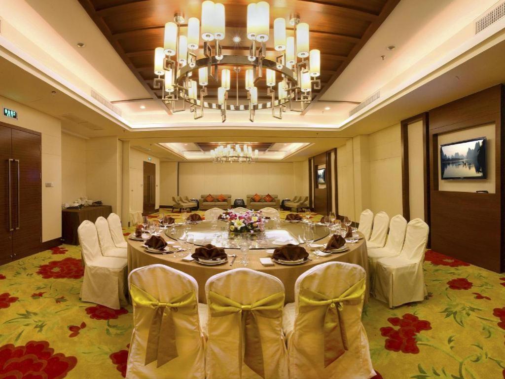Guilin Grand Link Hotel מראה חיצוני תמונה