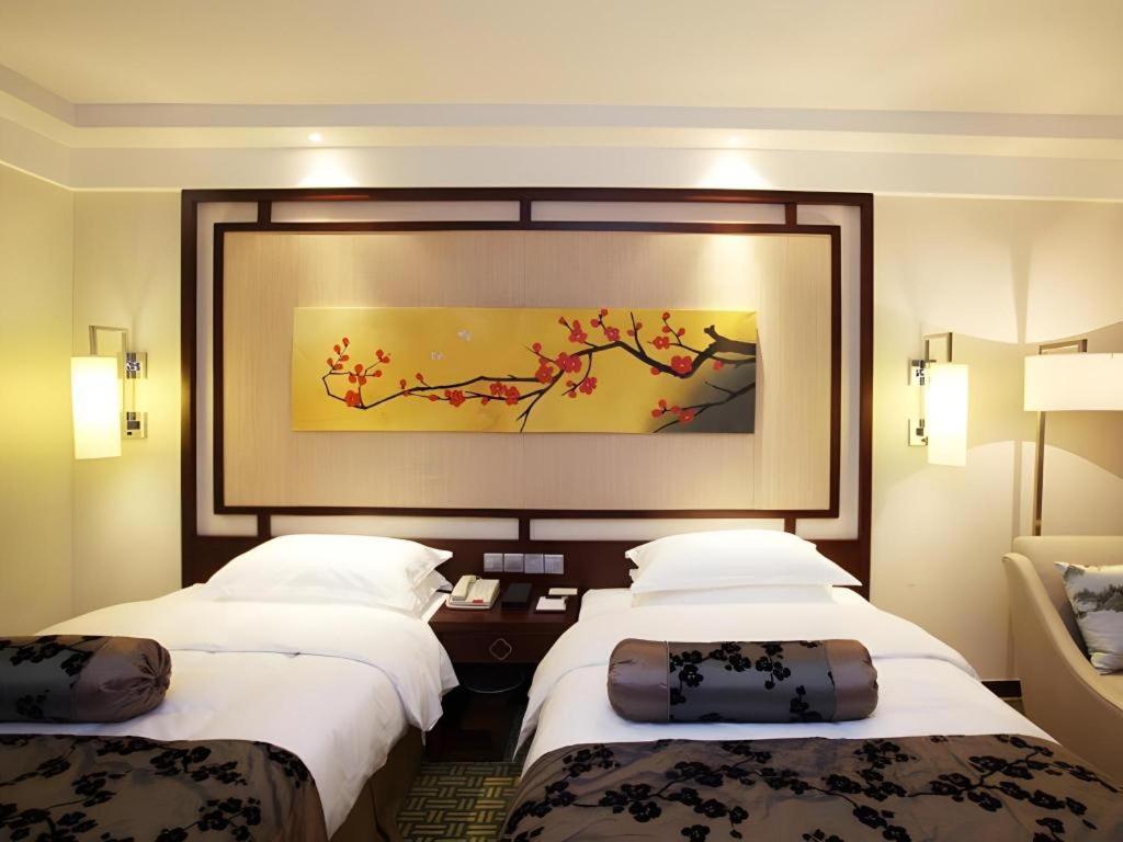 Guilin Grand Link Hotel מראה חיצוני תמונה