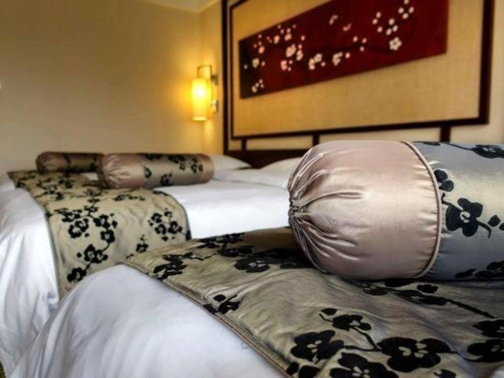 Guilin Grand Link Hotel מראה חיצוני תמונה
