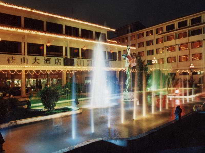 גווילין Grand Link Hotel מראה חיצוני תמונה